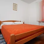 Apartman Bacvice דירה *